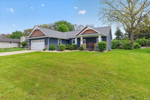 Tiny photo for 1508 Evergreen Place, Elkhart, IN 46514 (MLS # 202617537)