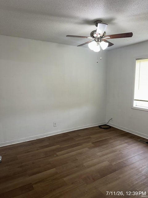 Tiny photo for 1052 N Lincoln Street, Peru, IN 46970 (MLS # 202627814)