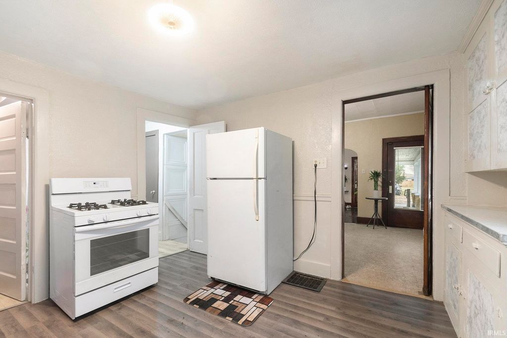 Photo of 1530 fisher Street, South Bend, IN 46619 (MLS # 202546565)