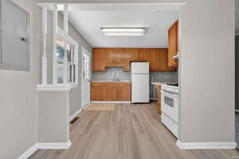 Tiny photo for 1206 IMPERIAL Drive, Kokomo, IN 46902 (MLS # 202619272)