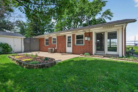 Tiny photo for 1206 IMPERIAL Drive, Kokomo, IN 46902 (MLS # 202619272)