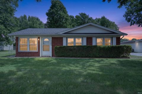 Photo of 1206 IMPERIAL Drive, Kokomo, IN 46902 (MLS # 202619272)