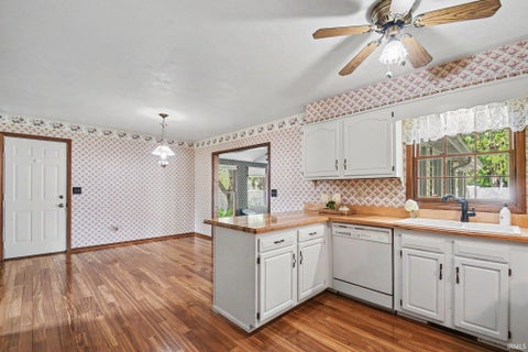 Tiny photo for 52143 Broken Arrow Drive, Granger, IN 46530 (MLS # 202635743)