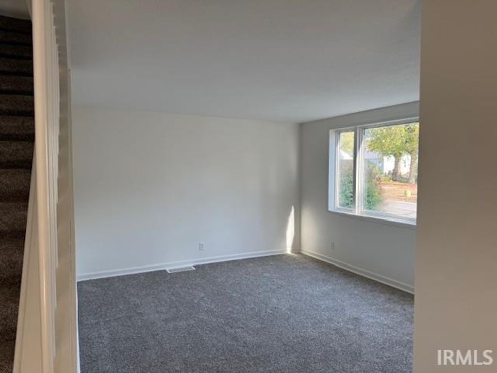 Photo of 1726 Guilford Street, Huntington, IN 46750 (MLS # 202542481)