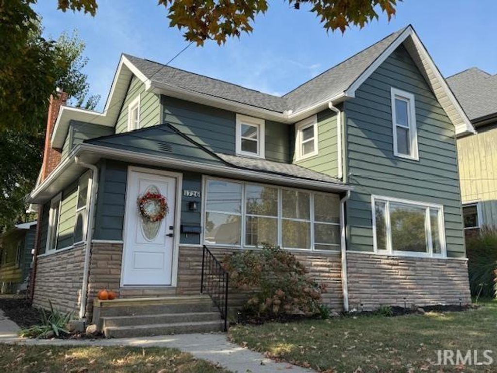 Photo of 1726 Guilford Street, Huntington, IN 46750 (MLS # 202542481)