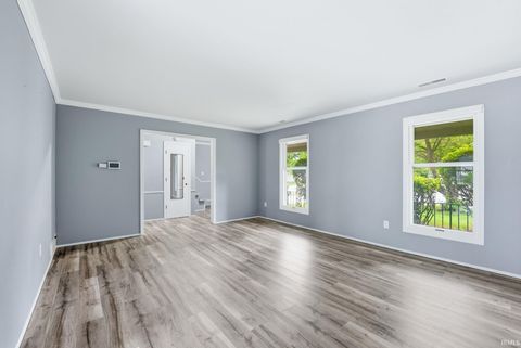 Tiny photo for 7509 Countryview Drive, Fort Wayne, IN 46815 (MLS # 202622412)