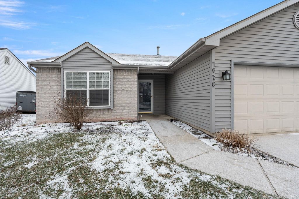 Photo of 7920 Rocky Glen Place, Fort Wayne, IN 46825 (MLS # 202609358)