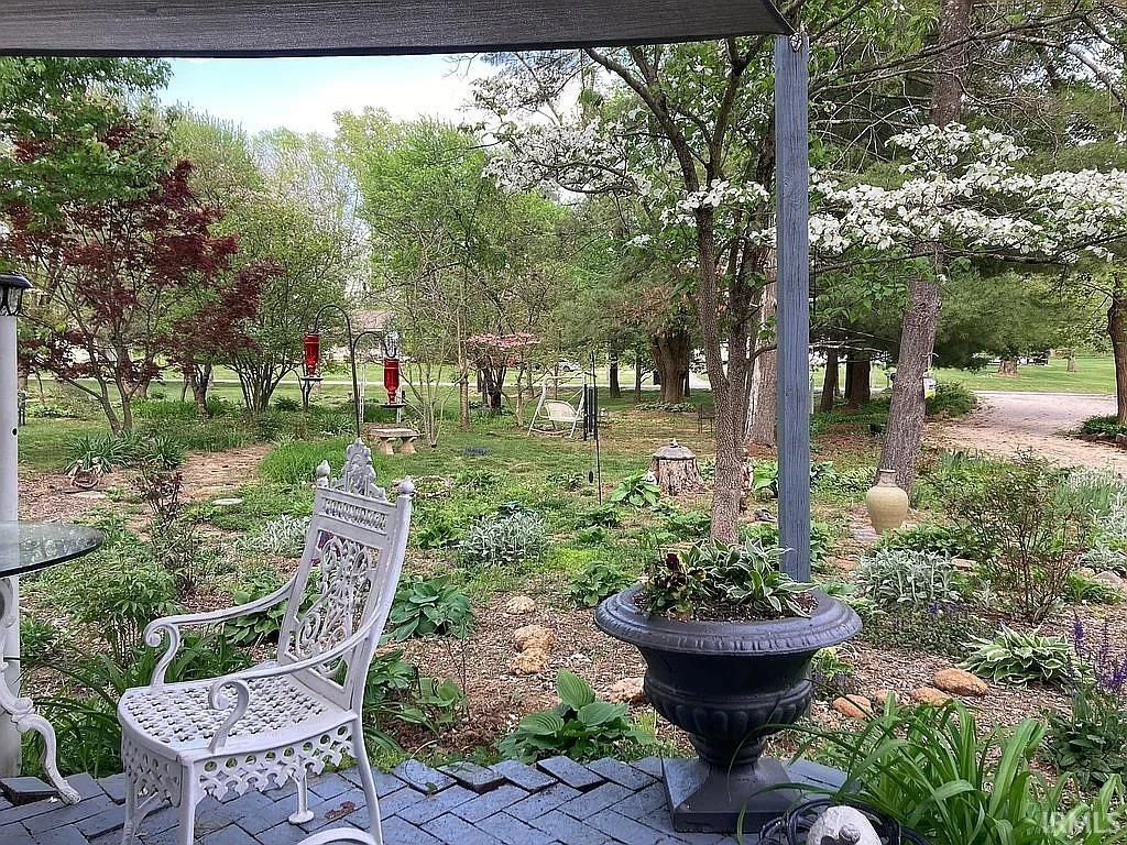 Photo of 5245 E State Road 45 Road, Bloomington, IN 47408 (MLS # 202605129)