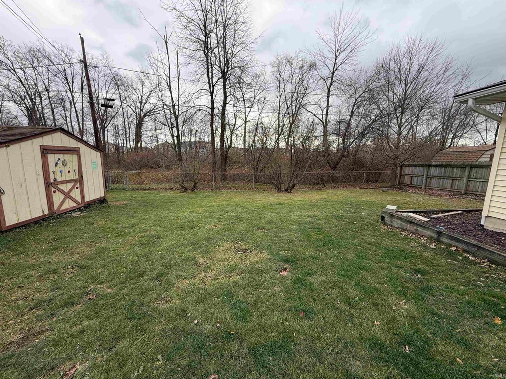 Photo of 1312 Deveron Drive, New Haven, IN 46774 (MLS # 202547540)