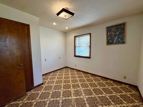 Tiny photo for 7548 W Ridgeview Circle, Logansport, IN 46947 (MLS # 202544520)