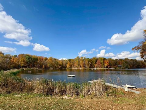 Tiny photo for 7548 W Ridgeview Circle, Logansport, IN 46947 (MLS # 202544520)