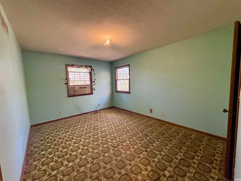 Tiny photo for 7548 W Ridgeview Circle, Logansport, IN 46947 (MLS # 202544520)