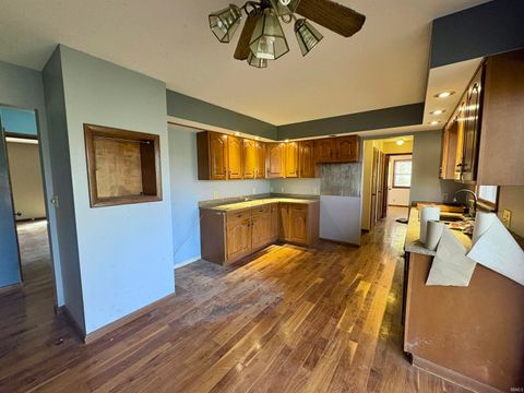 Tiny photo for 7548 W Ridgeview Circle, Logansport, IN 46947 (MLS # 202544520)