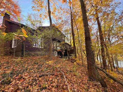 Tiny photo for 7548 W Ridgeview Circle, Logansport, IN 46947 (MLS # 202544520)