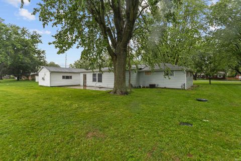 Tiny photo for 1201 E Alto Road, Kokomo, IN 46902 (MLS # 202618989)