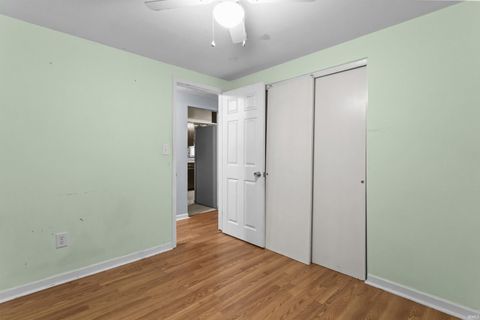 Tiny photo for 1201 E Alto Road, Kokomo, IN 46902 (MLS # 202618989)