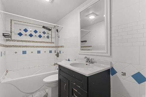 Tiny photo for 1201 E Alto Road, Kokomo, IN 46902 (MLS # 202618989)