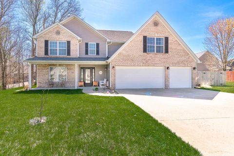 Photo of 718 E Appomatox Court, Ellettsville, IN 47429 (MLS # 202606604)