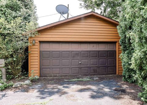 Tiny photo for 1500 N Lakeshore Drive, Kewanna, IN 46939 (MLS # 202425236)