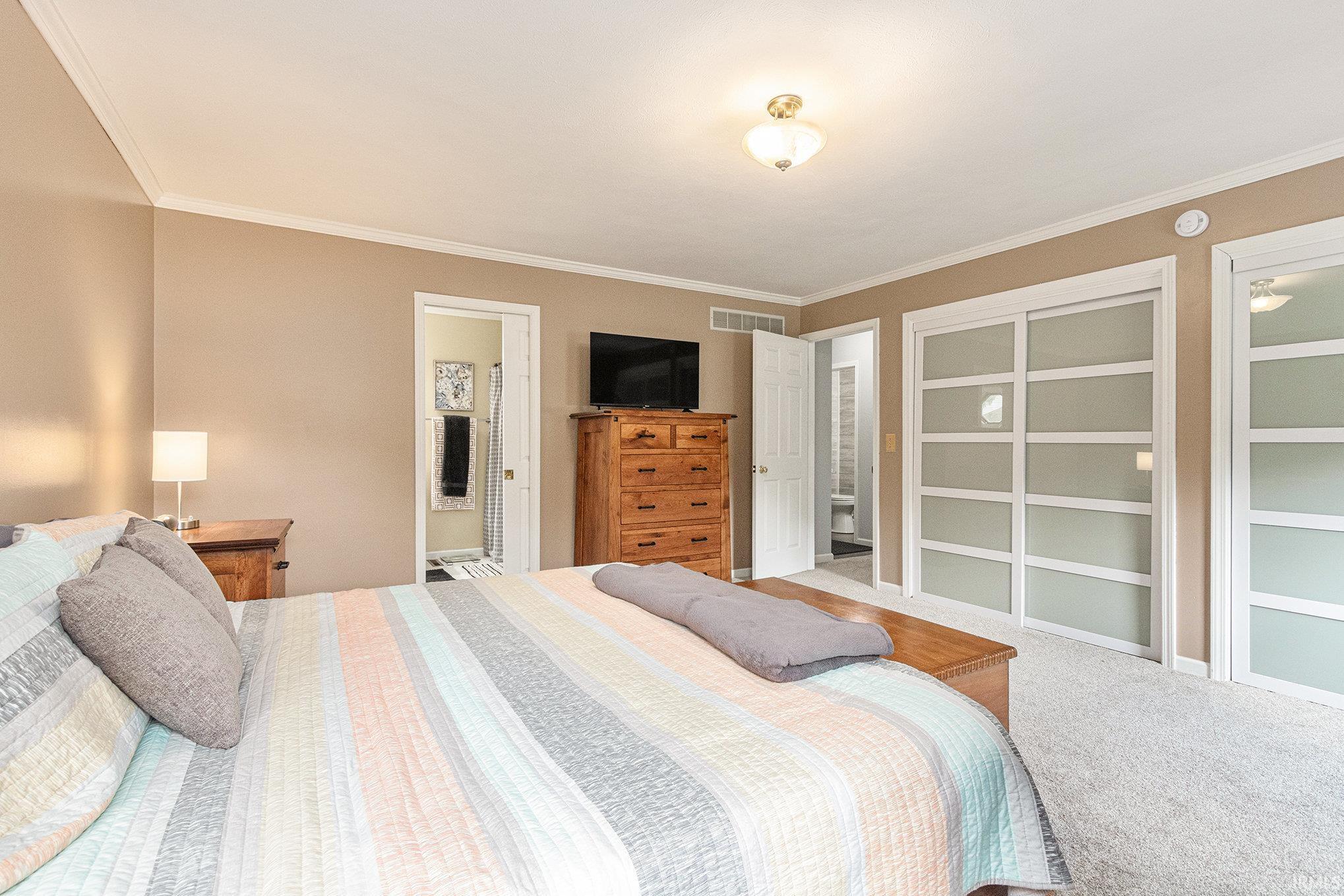 Granger, Indiana 46530, United States, 3 Bedrooms Bedrooms, ,3 BathroomsBathrooms,Residential,Contingent,149943