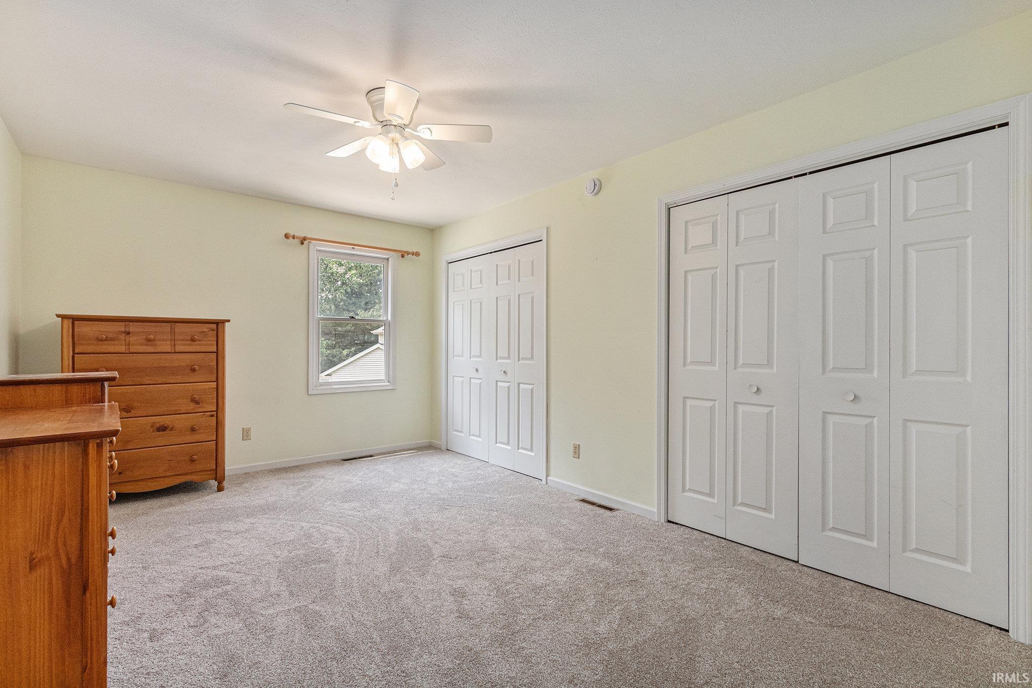 Granger, Indiana 46530, United States, 3 Bedrooms Bedrooms, ,3 BathroomsBathrooms,Residential,Contingent,149943