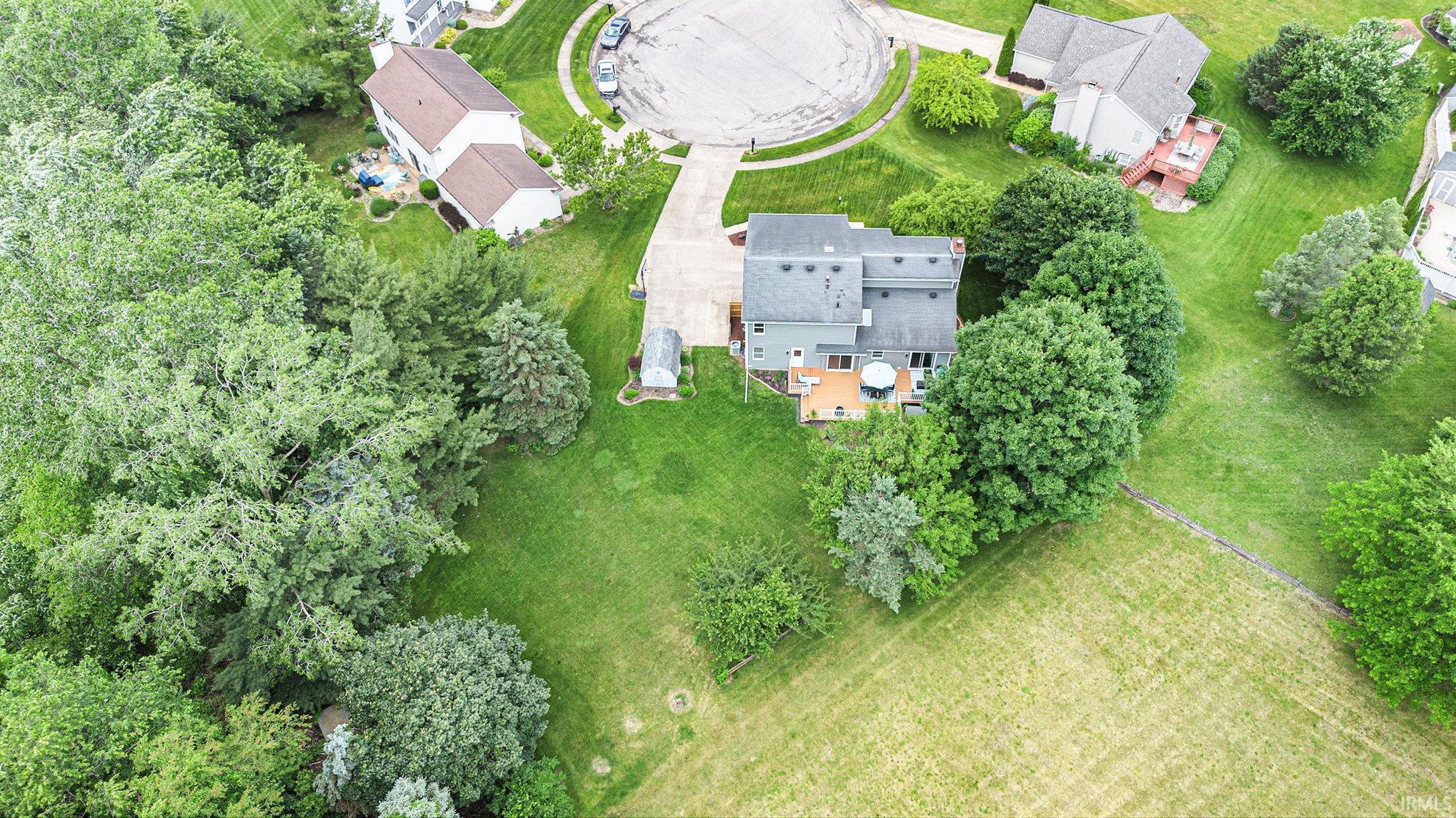 Granger, Indiana 46530, United States, 3 Bedrooms Bedrooms, ,3 BathroomsBathrooms,Residential,Contingent,149943