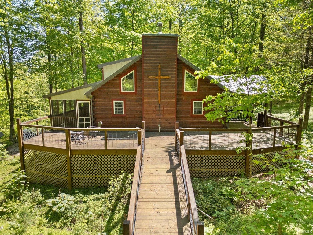 Photo of 652 W State Rd 64, English, IN 47118 (MLS # 202643939)