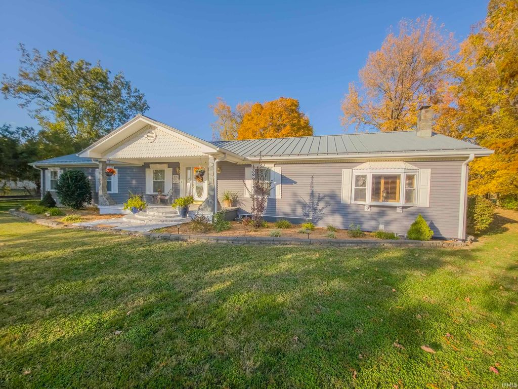 Photo of 11826 N 1800 Boulevard, Mount Carmel, IL 62863 (MLS # 202545281)