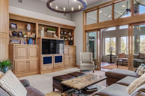 Tiny photo for 14704 Gateside Drive, Fort Wayne, IN 46814 (MLS # 202612332)