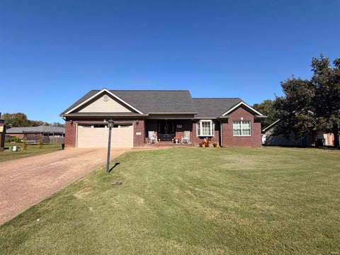 Tiny photo for 612 Southbrook Drive, Evansville, IN 47711 (MLS # 202641692)