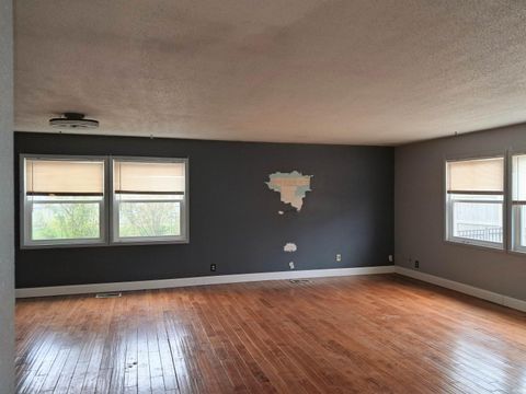 Tiny photo for 1534 FORBES Avenue, Peru, IN 46970 (MLS # 202607788)