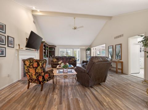 Tiny photo for 1122 Packard Place, Auburn, IN 46706 (MLS # 202617181)