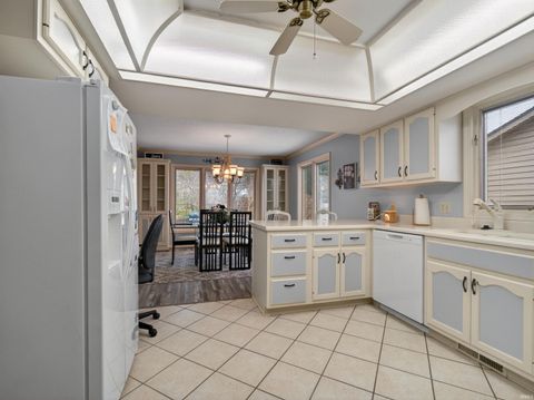 Tiny photo for 1122 Packard Place, Auburn, IN 46706 (MLS # 202617181)