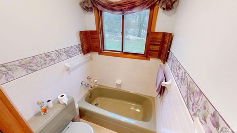 Tiny photo for 11810 W 820 North Crossroads, Monticello, IN 47960 (MLS # 202548777)