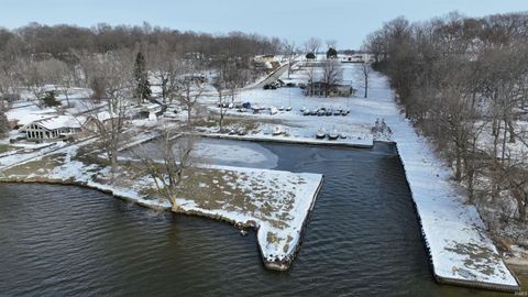 Tiny photo for 11810 W 820 North Crossroads, Monticello, IN 47960 (MLS # 202548777)