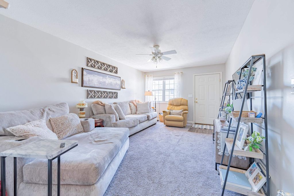 Photo of 3877 S Cramer Circle, Bloomington, IN 47403 (MLS # 202607815)