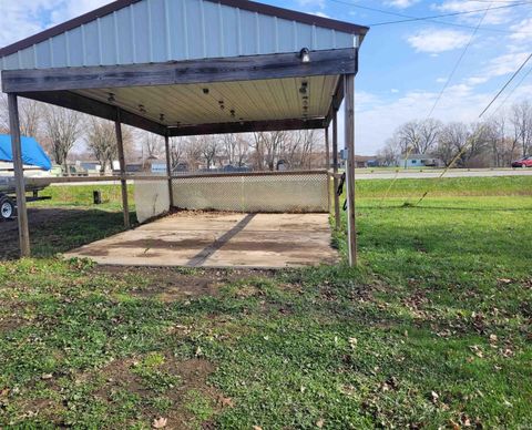 Tiny photo for 2222 N Plate Street, Kokomo, IN 46901 (MLS # 202445615)