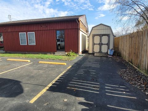 Tiny photo for 2222 N Plate Street, Kokomo, IN 46901 (MLS # 202445615)