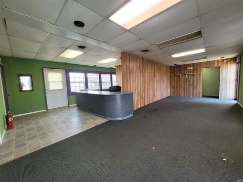 Tiny photo for 2222 N Plate Street, Kokomo, IN 46901 (MLS # 202445615)