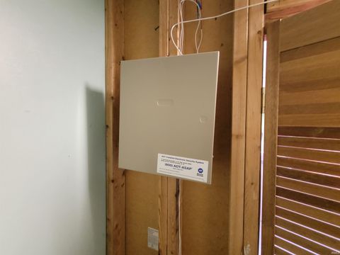 Tiny photo for 2222 N Plate Street, Kokomo, IN 46901 (MLS # 202445615)