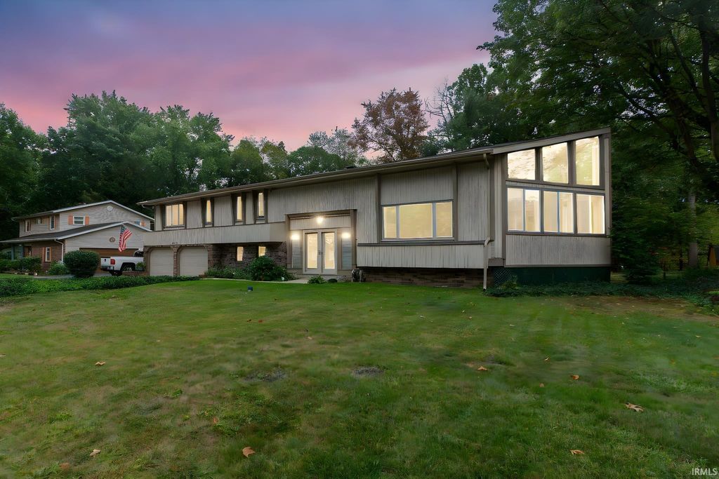 Photo of 16830 Londonberry Lane, South Bend, IN 46635 (MLS # 202629454)