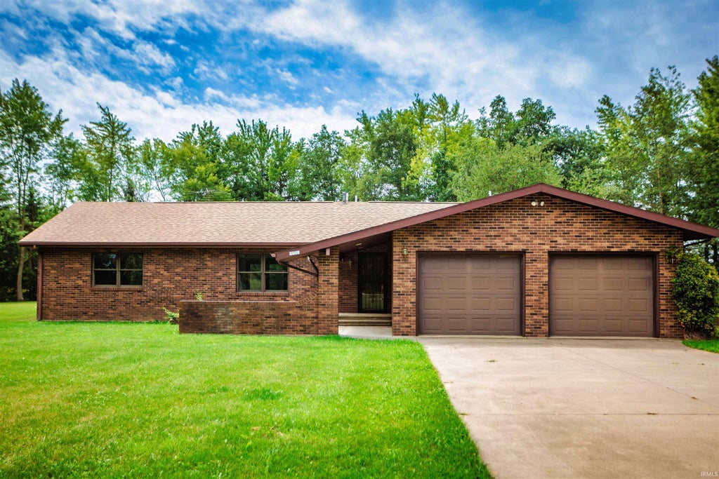Photo of 1404 County Road 59 Road, Butler, IN 46721 (MLS # 202638383)