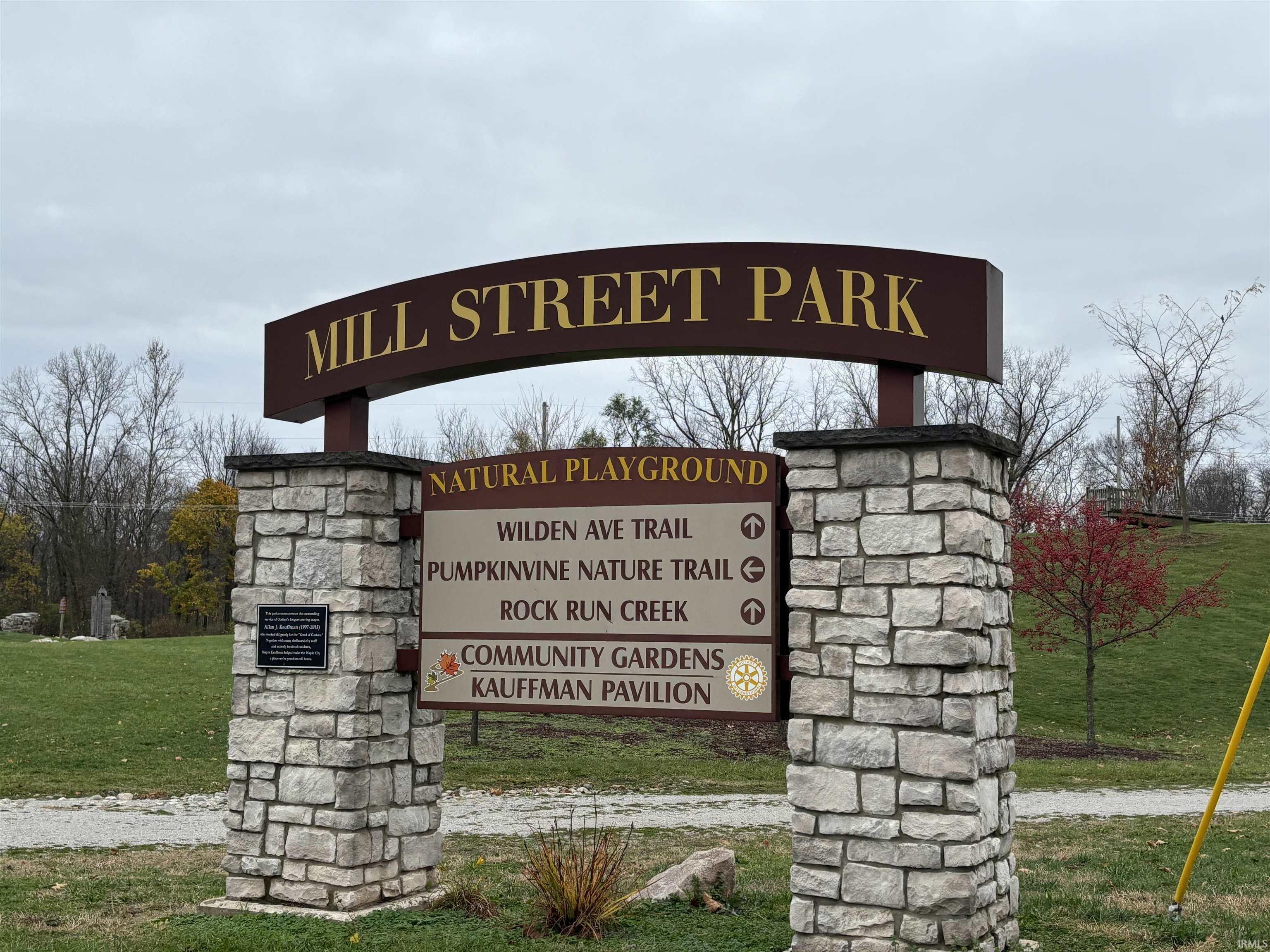 Goshen, Indiana 46528, United States, 2 Bedrooms Bedrooms, ,1 BathroomBathrooms,Residential,Active,32327