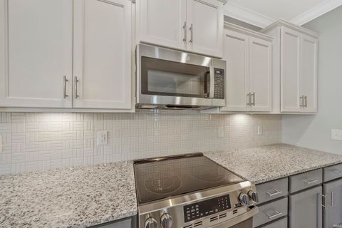 Tiny photo for 3538 Greeley Drive, Evansville, IN 47715 (MLS # 202543802)