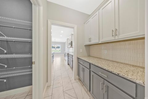 Tiny photo for 3538 Greeley Drive, Evansville, IN 47715 (MLS # 202543802)