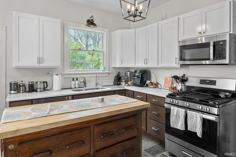 Tiny photo for 619 Rose Street, West Lafayette, IN 47906 (MLS # 202612319)