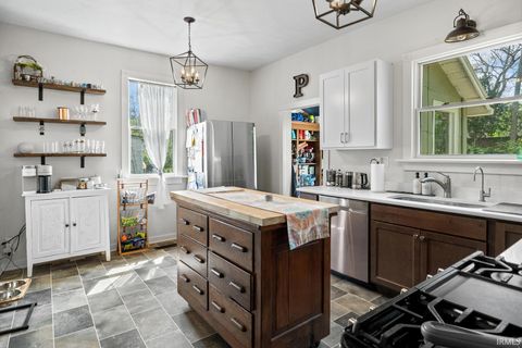 Tiny photo for 619 Rose Street, West Lafayette, IN 47906 (MLS # 202612319)
