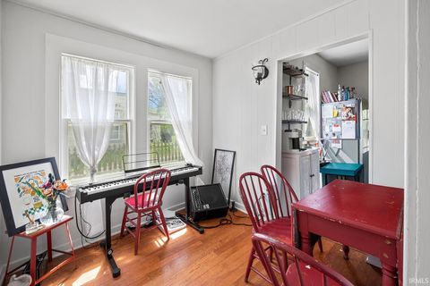 Tiny photo for 619 Rose Street, West Lafayette, IN 47906 (MLS # 202612319)