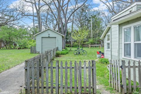 Tiny photo for 619 Rose Street, West Lafayette, IN 47906 (MLS # 202612319)