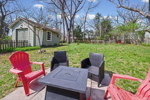 Tiny photo for 619 Rose Street, West Lafayette, IN 47906 (MLS # 202612319)